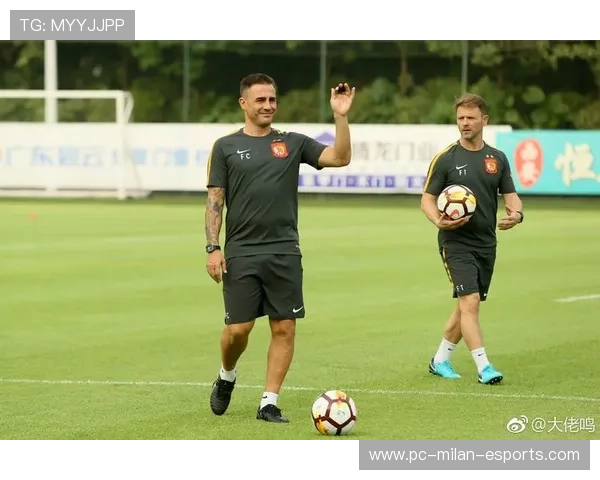 足球明星风采尽显帅气魅力展现个性十足的场上英姿与自信笑容